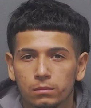 San Antonio Police Seek 22-Year-Old Wanted for Aggravated Robbery and Assault>