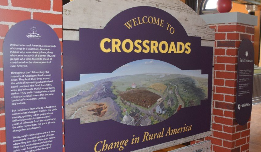 Smithsonian Exhibit 'Crossroads: Change in Rural America' Comes to Bandera for Final Texas Stop>
