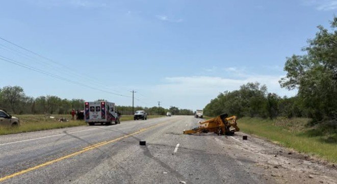 Driver Injured in Zavala County 18-Wheeler vs. Pickup Collision>